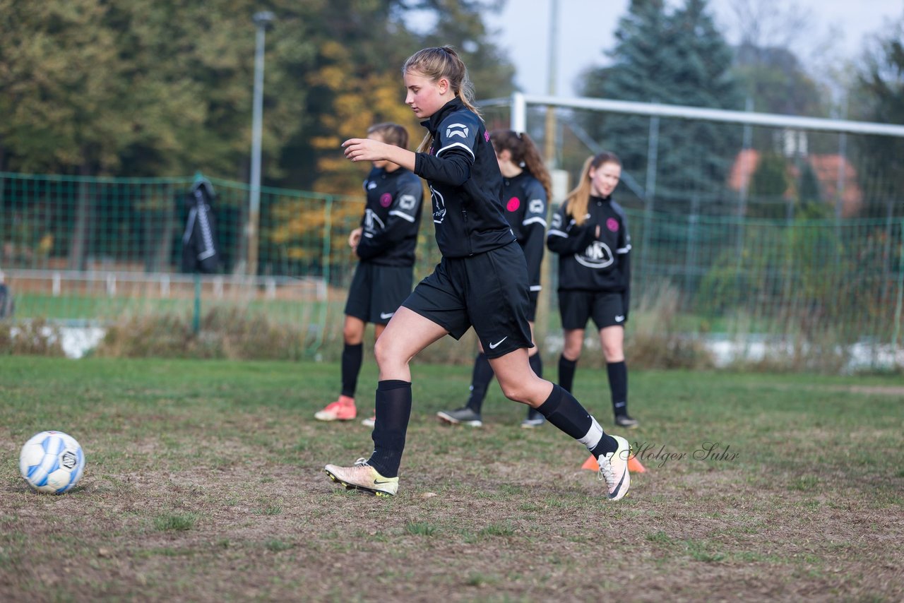 Bild 87 - wBJ MSG Steinhorst-Krummesse - VfL Pinneberg : Ergebnis: 2:0